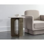 Orlo End Table 10 Orlo End Table 110196 110196 ORLO END TABLE 5