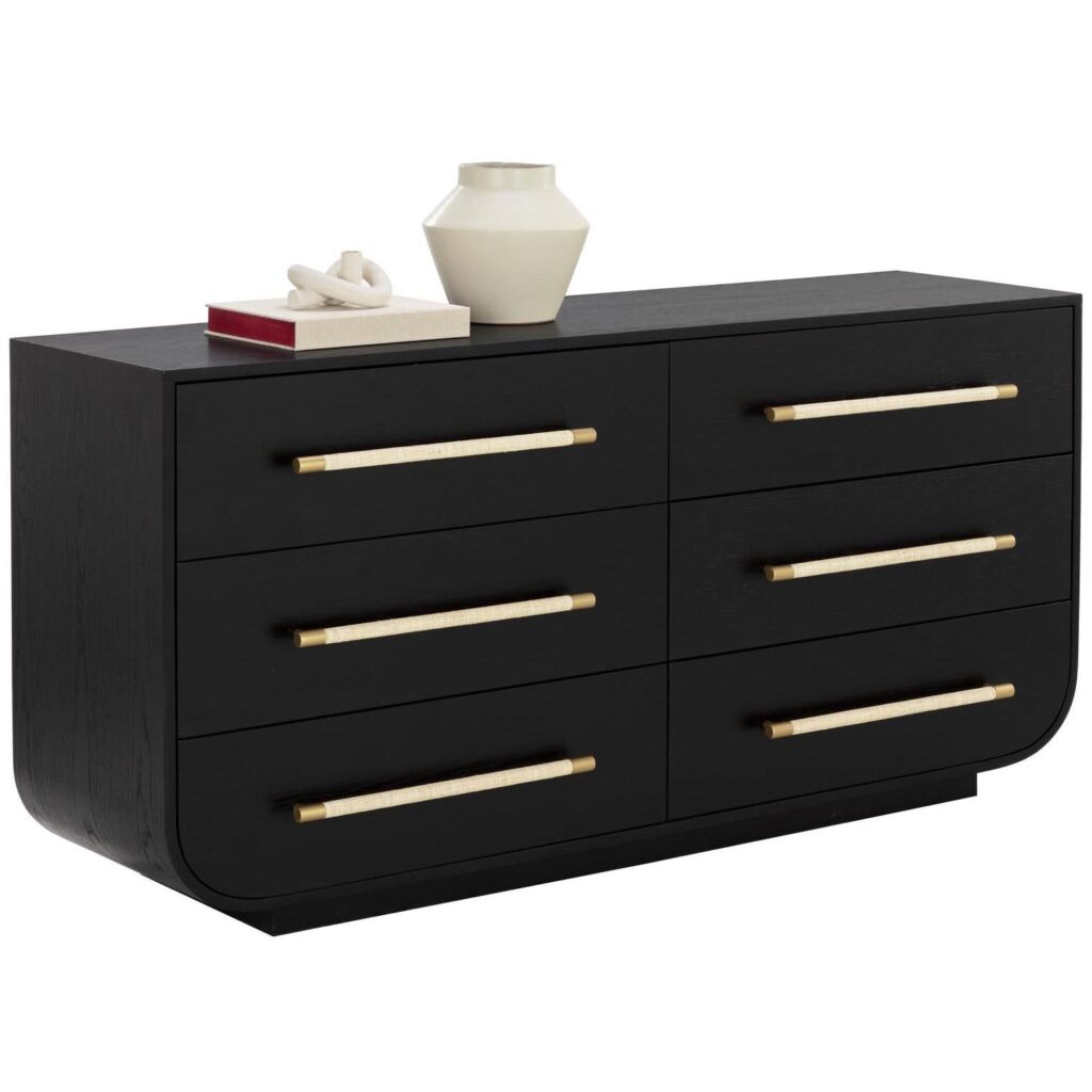 Tarrant Dresser