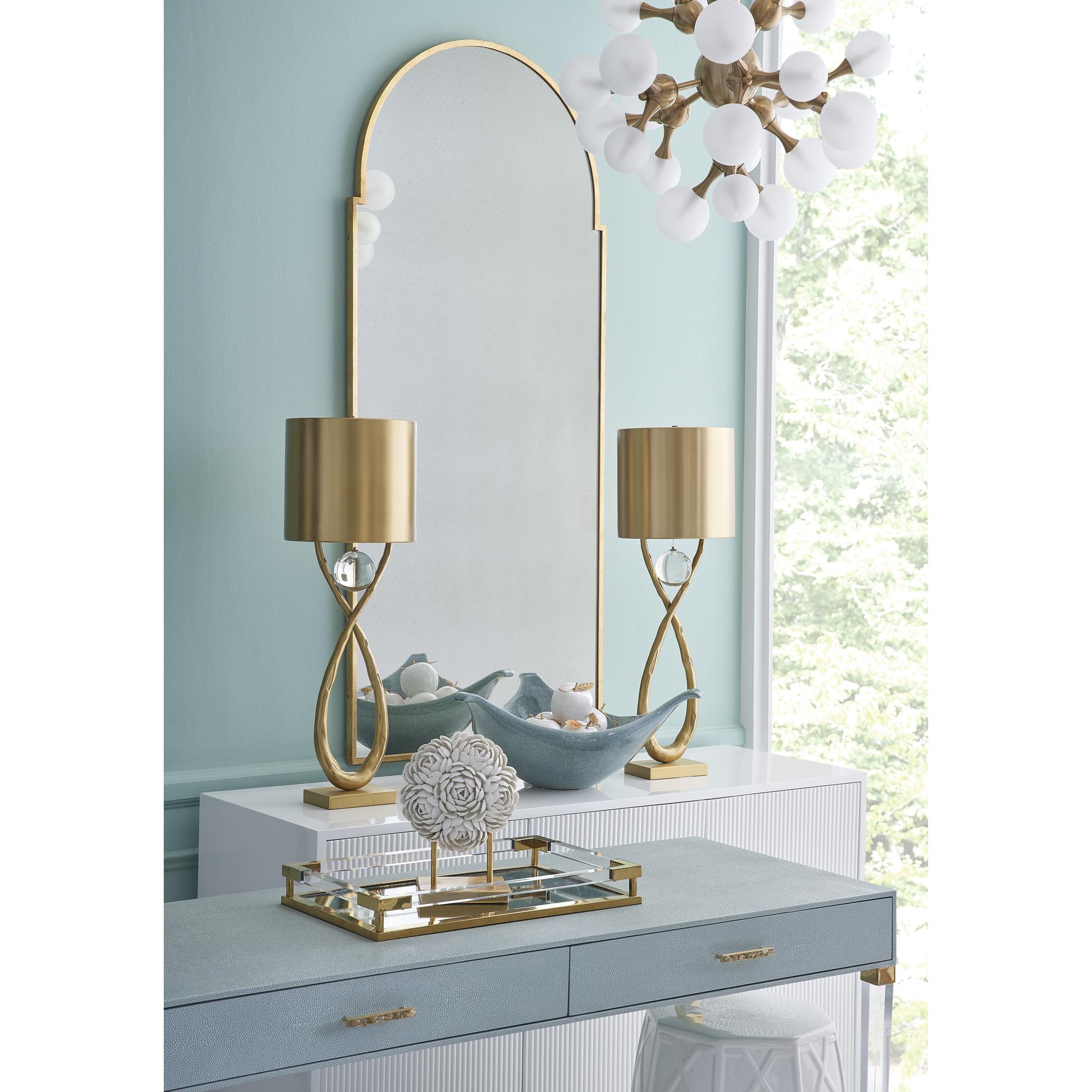 Acrylic Handle Tray 2 Acrylic Handle Tray - Image 2