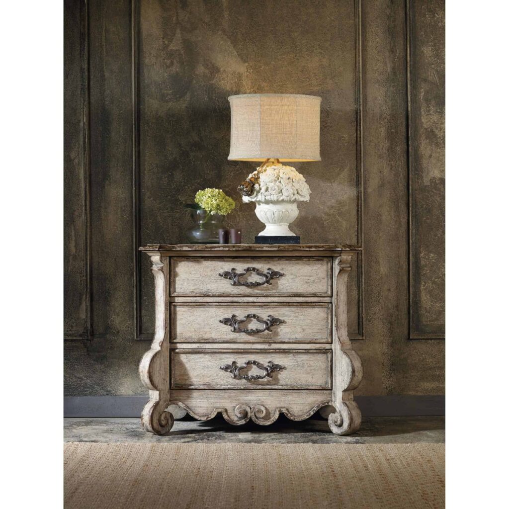 Chatelet Nightstand - Image 3