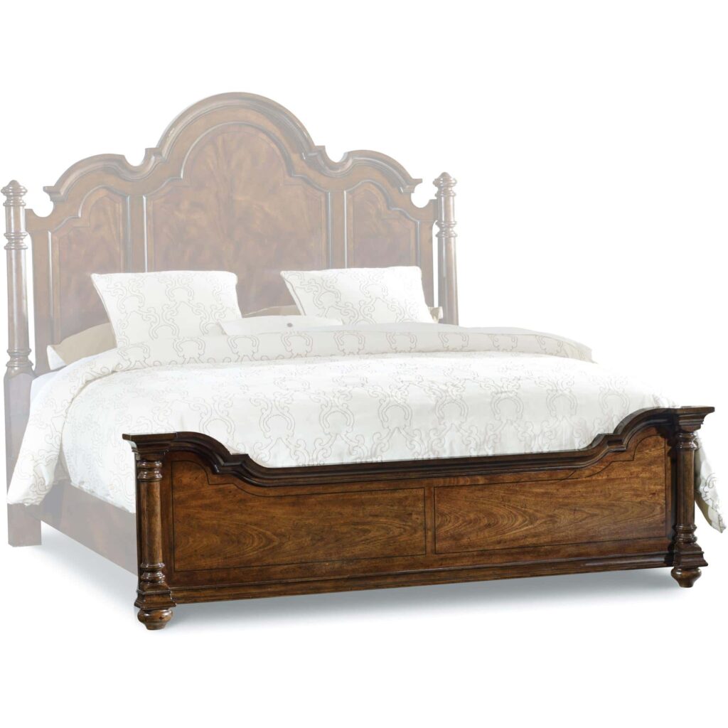 Leesburg Queen Poster Bed - Image 6