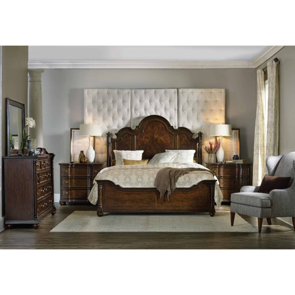 Leesburg California King Poster Bed - Image 2