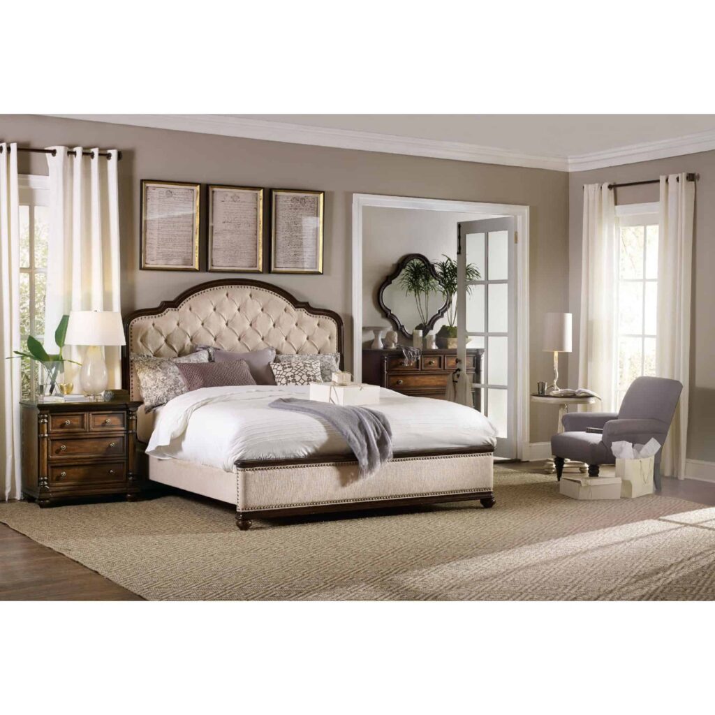 Leesburg Queen Upholstered Bed - Image 2