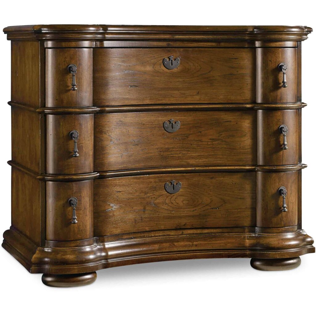 Archivist Bachelors Chest