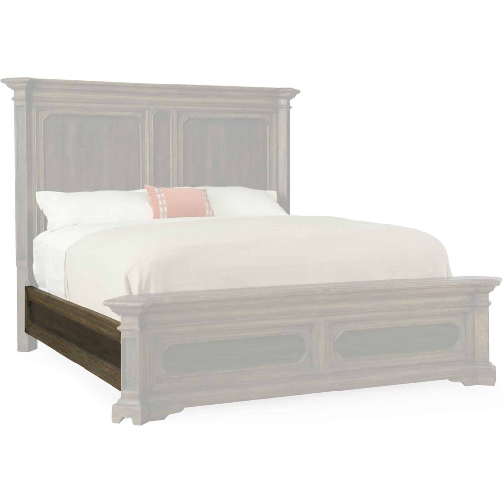 Woodcreek Queen Mansion Bed - Image 9