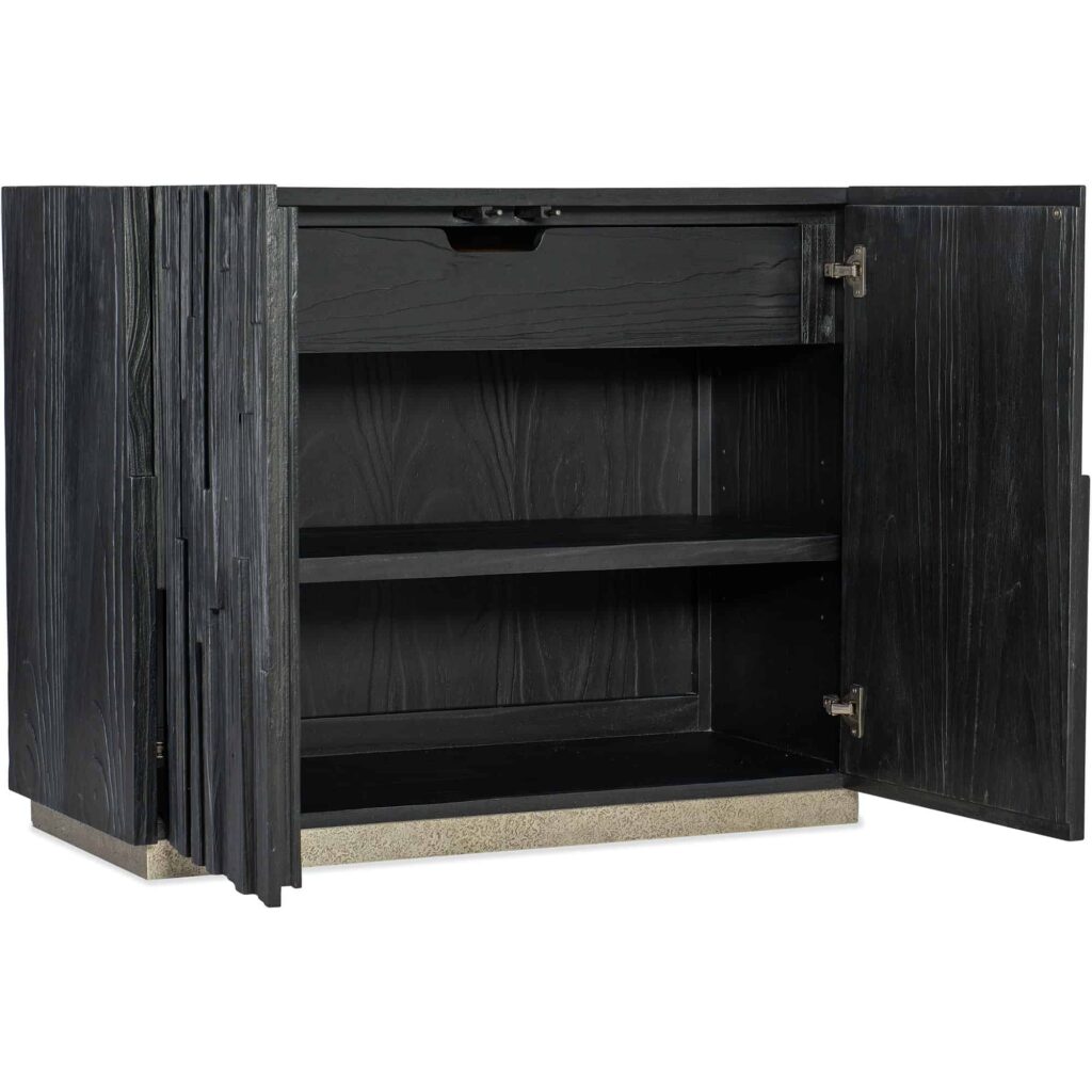 Chapman 40.5'' Sideboard - Image 3