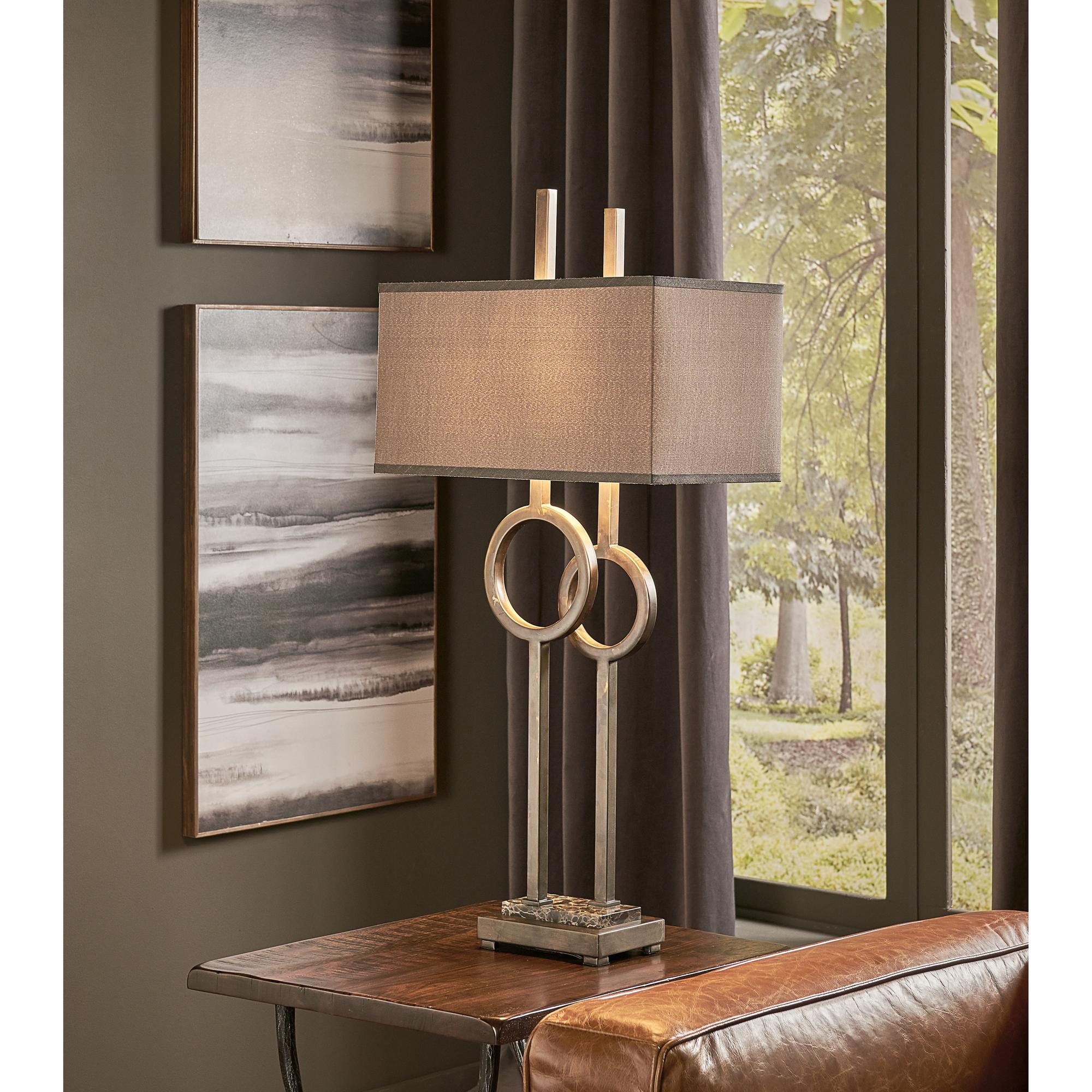 Tootsie Lamp 5 Tootsie Lamp - Image 5