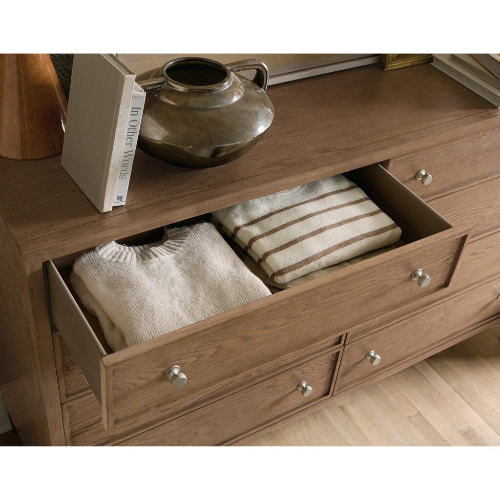 Sonnet Eight-Drawer Dresser - Image 7