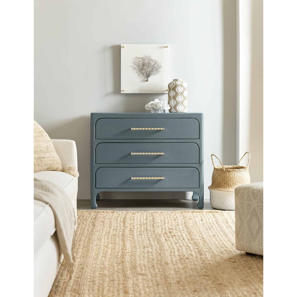 Serenity Cruiser Accent Chest - Image 4