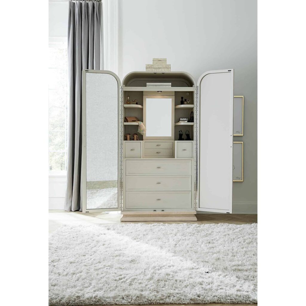 Nouveau Chic Wardrobe - Image 9