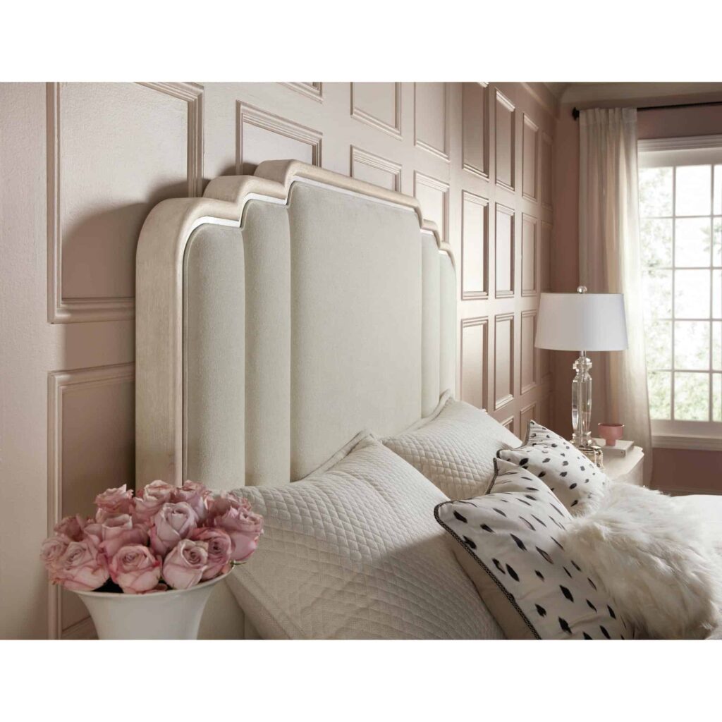 Nouveau Chic King Upholstered Bed - Image 3