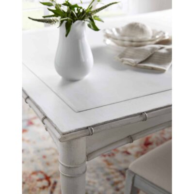 Charleston Rectangle Dining Table w/1-20in leaf 6750-75217-06 6750 75217 06 detail