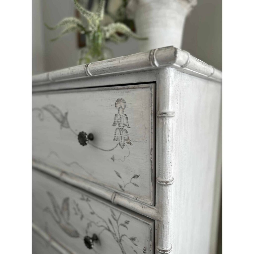 Charleston Three-Drawer Accent Chest - Image 7