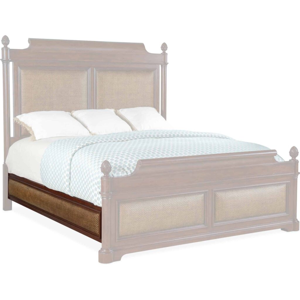 Charleston Cal King Panel Bed - Image 6