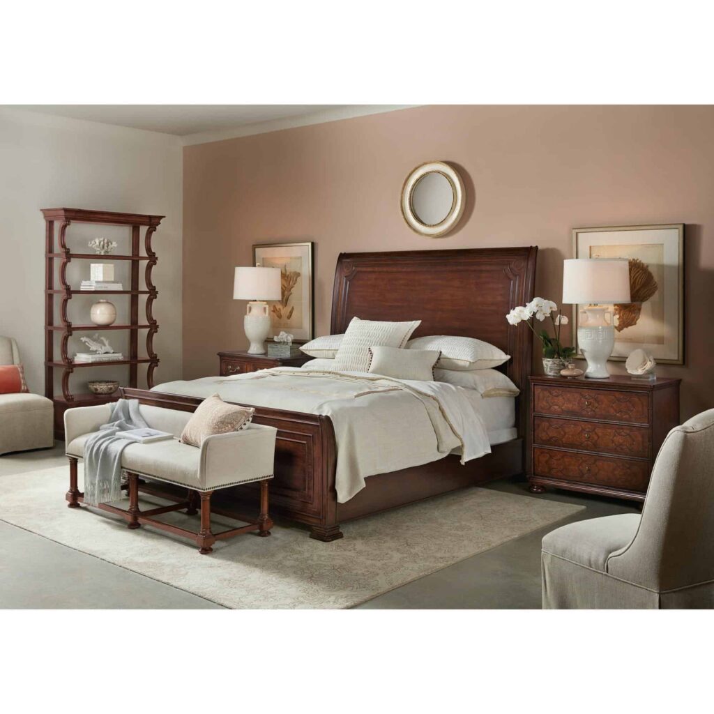 Charleston Queen Sleigh Bed - Image 3