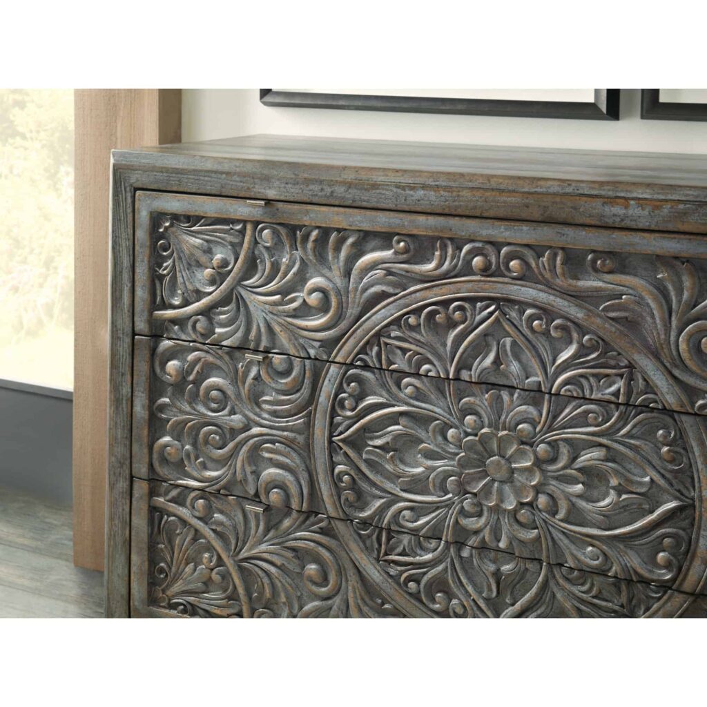 La Grange Lockhart Three-Drawer Accent Chest - Image 4