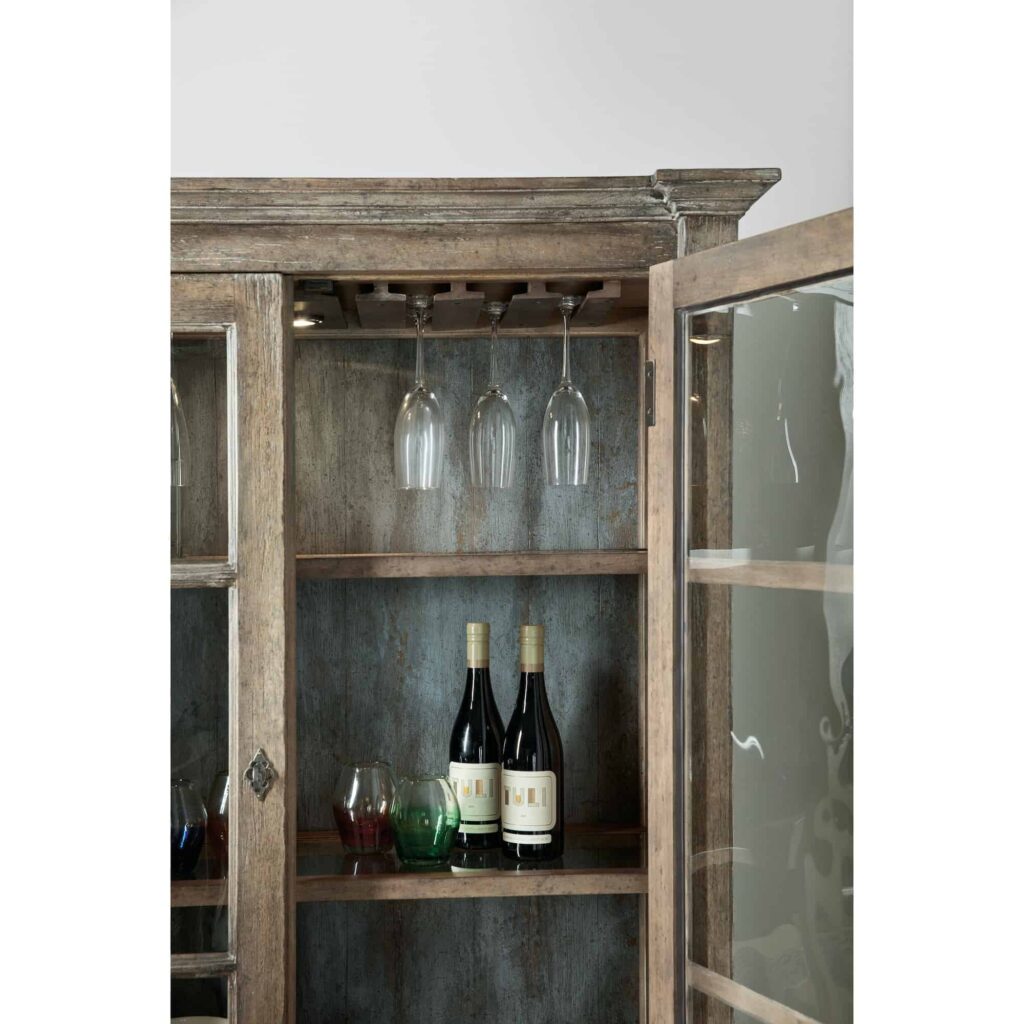 La Grange OQuinn Bar Cabinet - Image 4