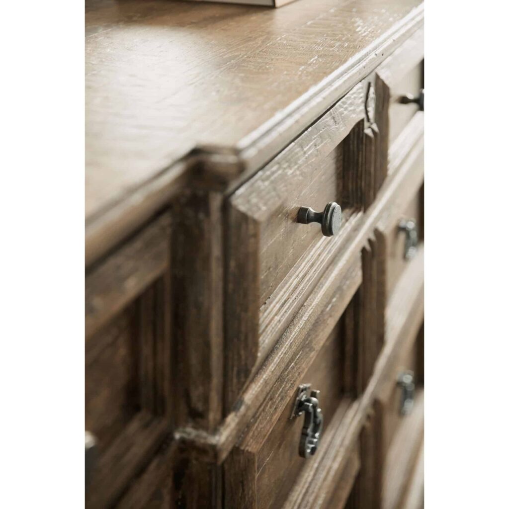 La Grange Rolling Hill Nine-Drawer Dresser - Image 4