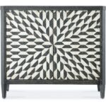 Commerce & Market Lancaster Hall Chest 8 Commerce & Market Lancaster Hall Chest 7228-85090-85 7228 85090 85 straight silo