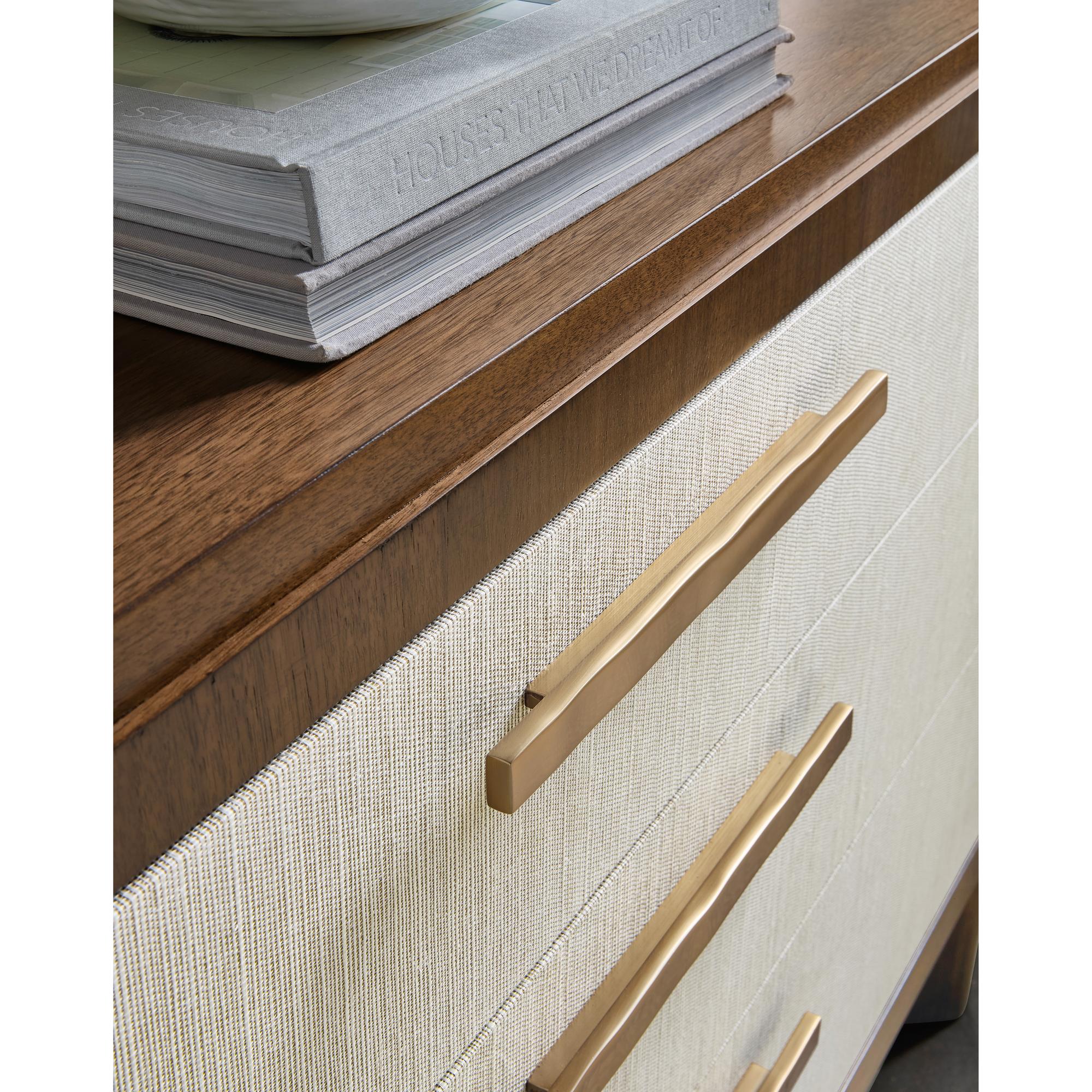 Eleana Three Drawer Chest 5 Eleana Three Drawer Chest - Image 5