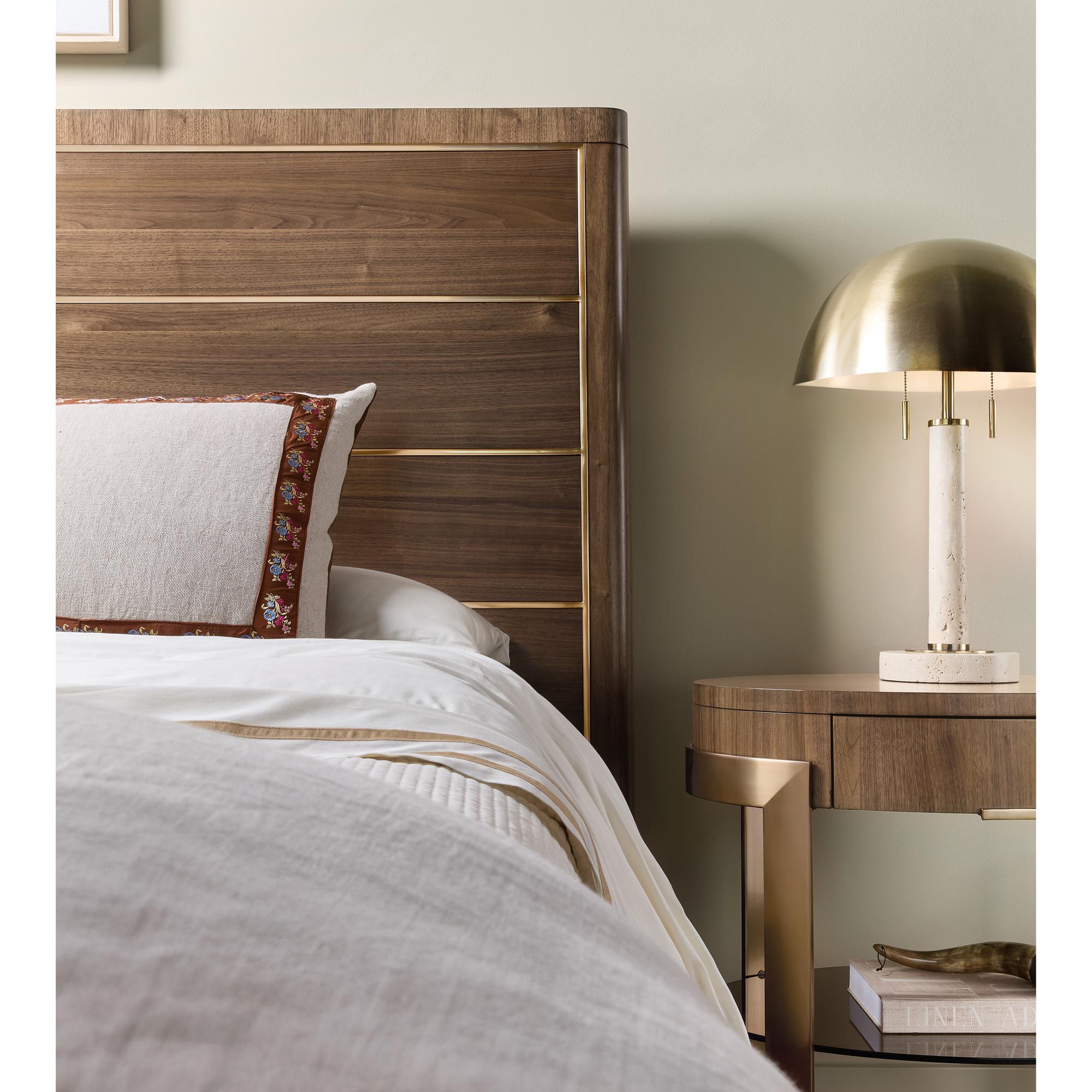 Eleana Queen Panel Bed 4 Eleana Queen Panel Bed - Image 4