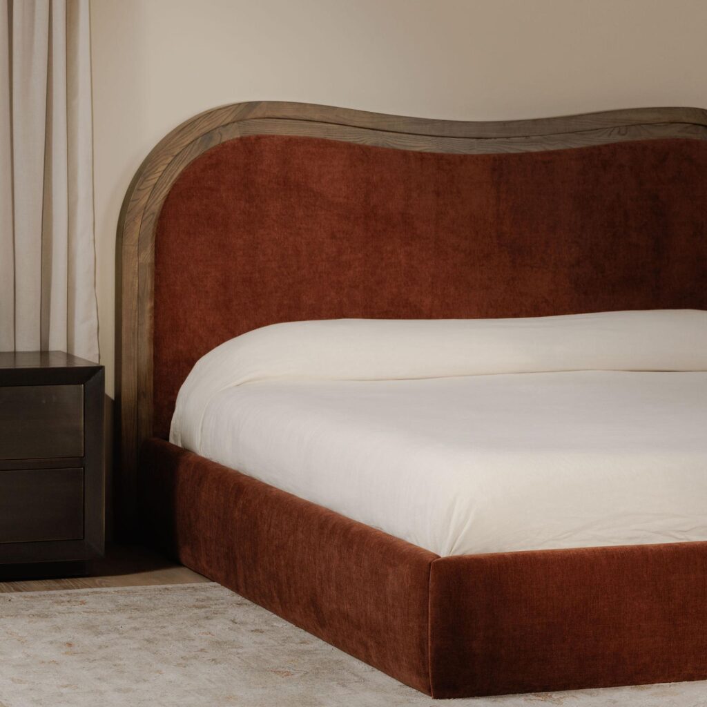 Camilla Queen Bed Chestnut - Image 7