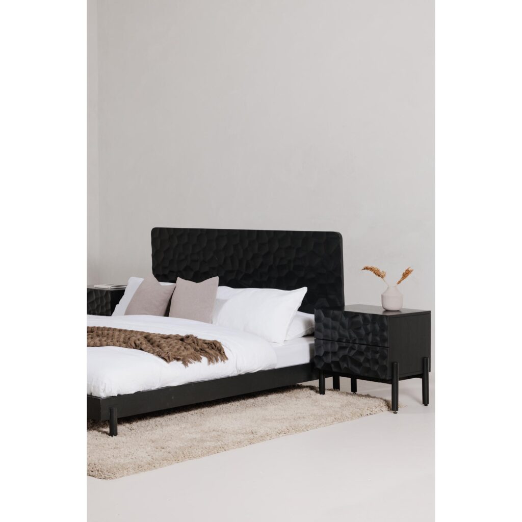 Misaki Queen Bed Black - Image 12