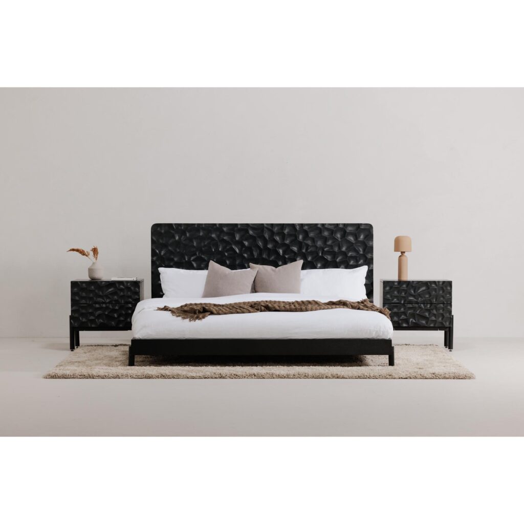 Misaki Queen Bed Black - Image 13