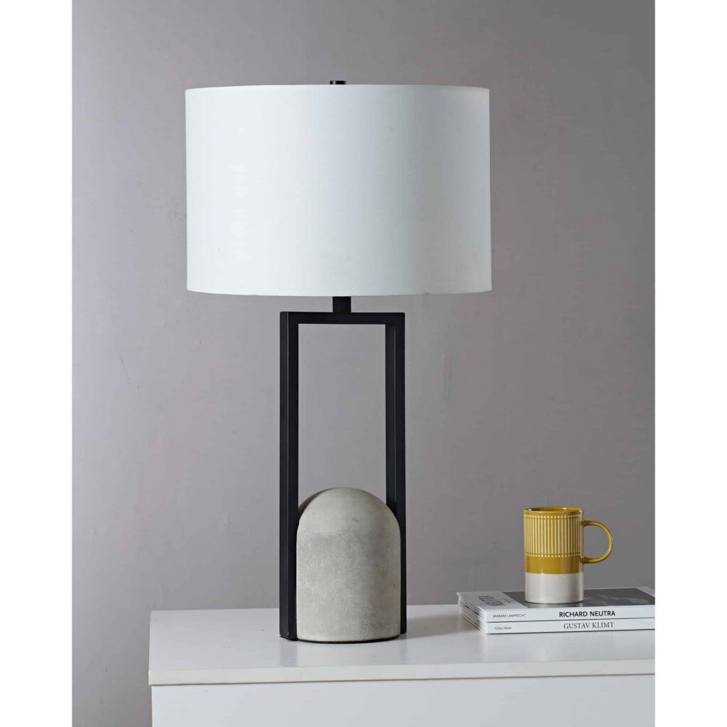 Florah Table Lamp