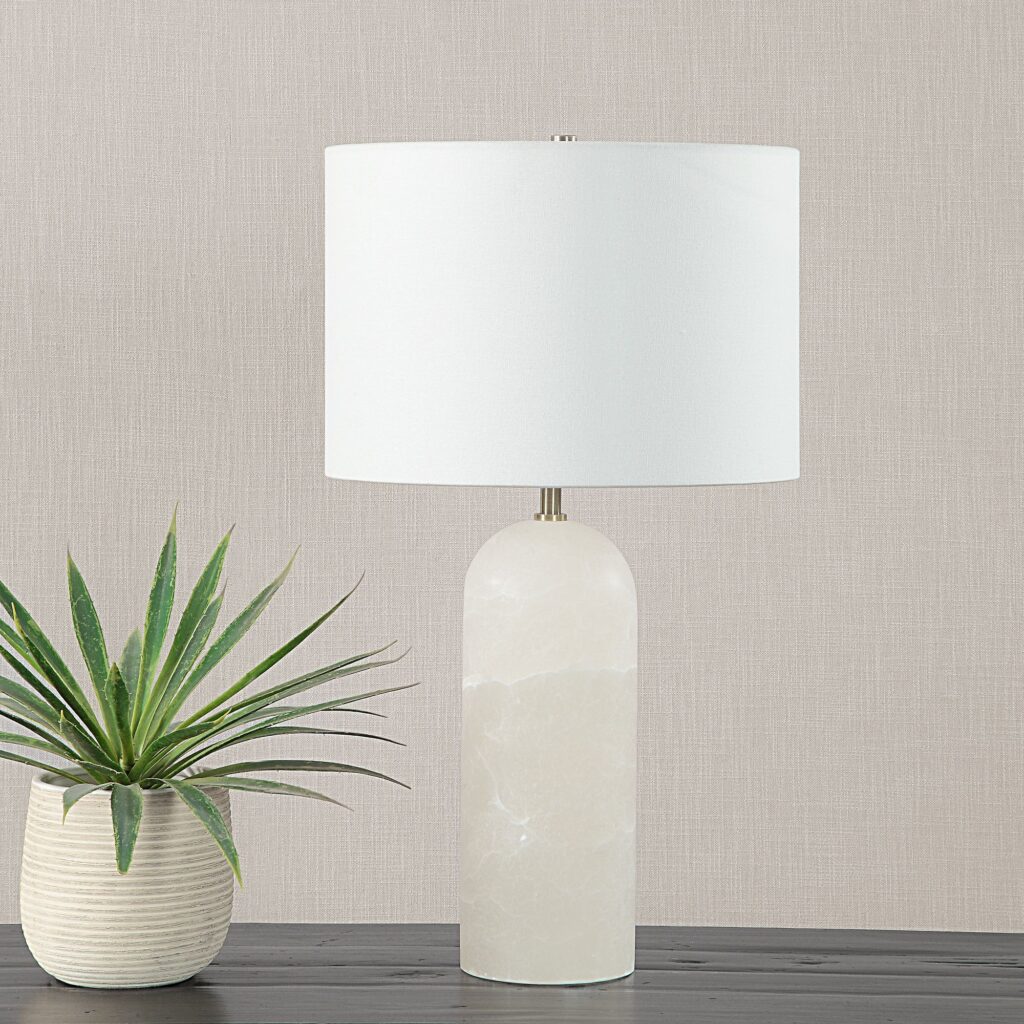 Ixia Table Lamp - Image 4