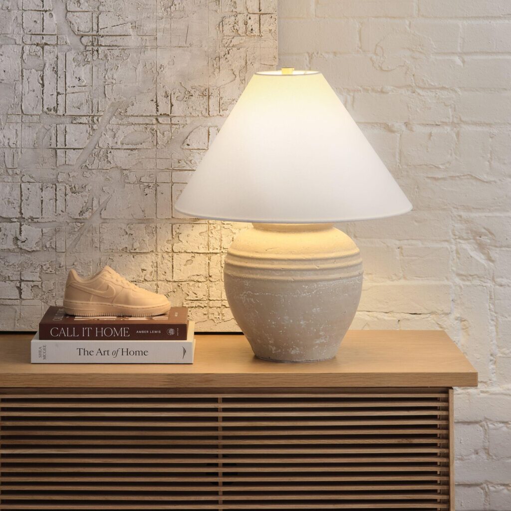 Fela Table Lamp - Image 5