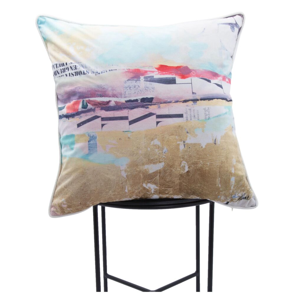 Evora Linen Pillow - Image 3