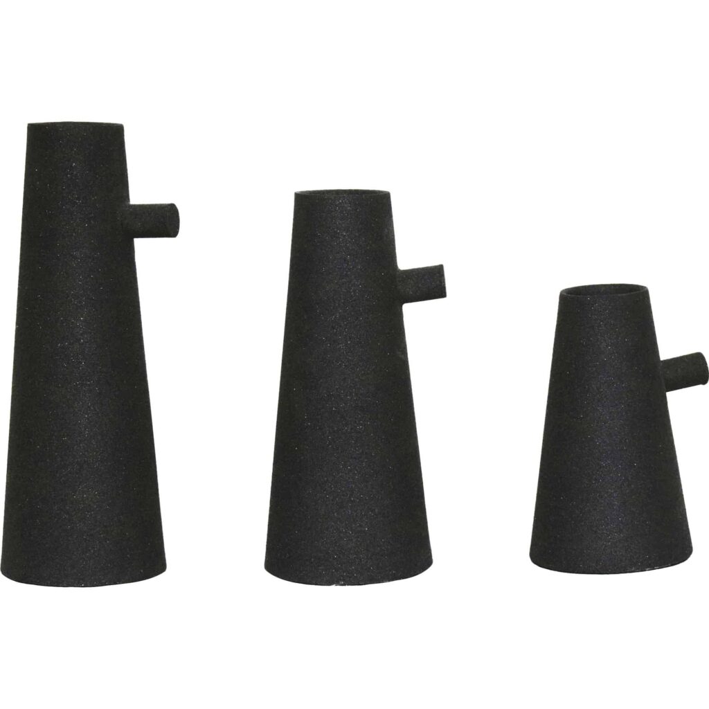 AFLYNTA Set Of 3 Vases - Image 4