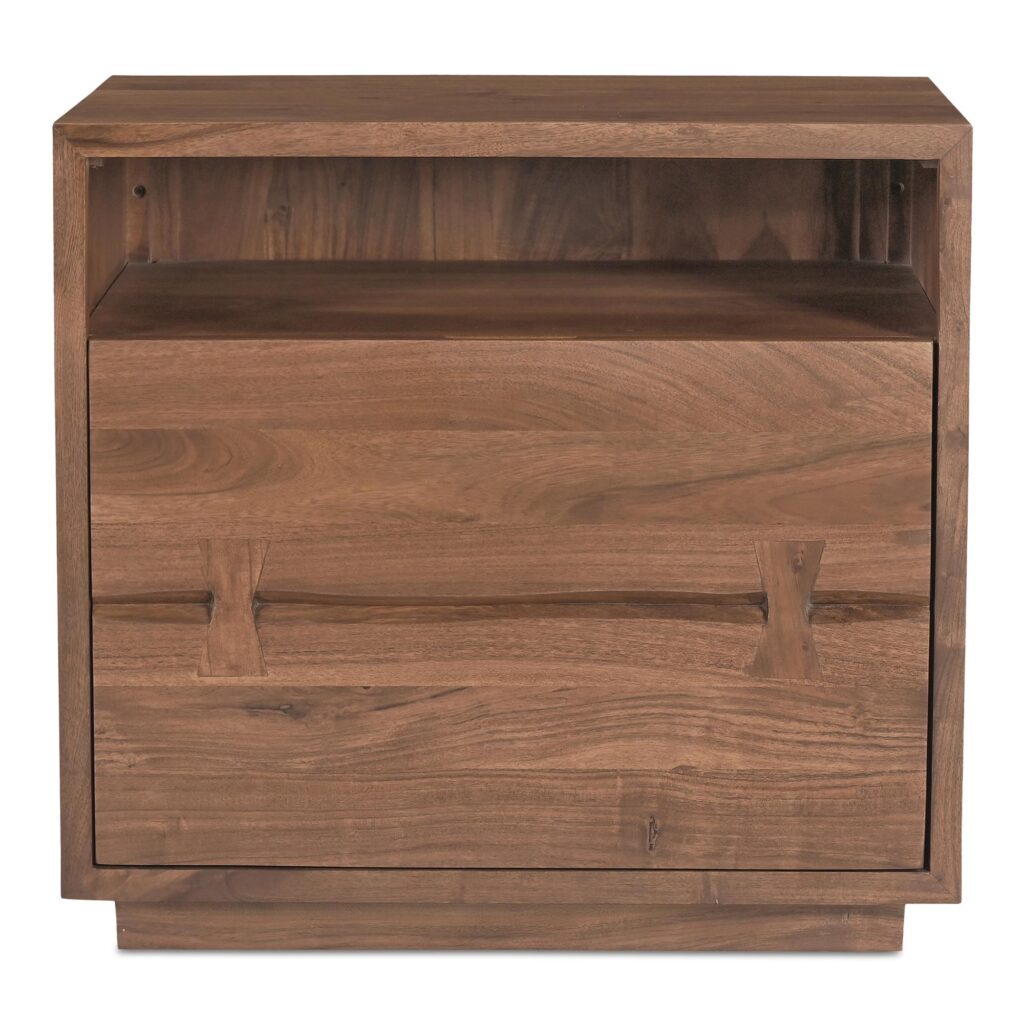 Madagasikara Nightstand