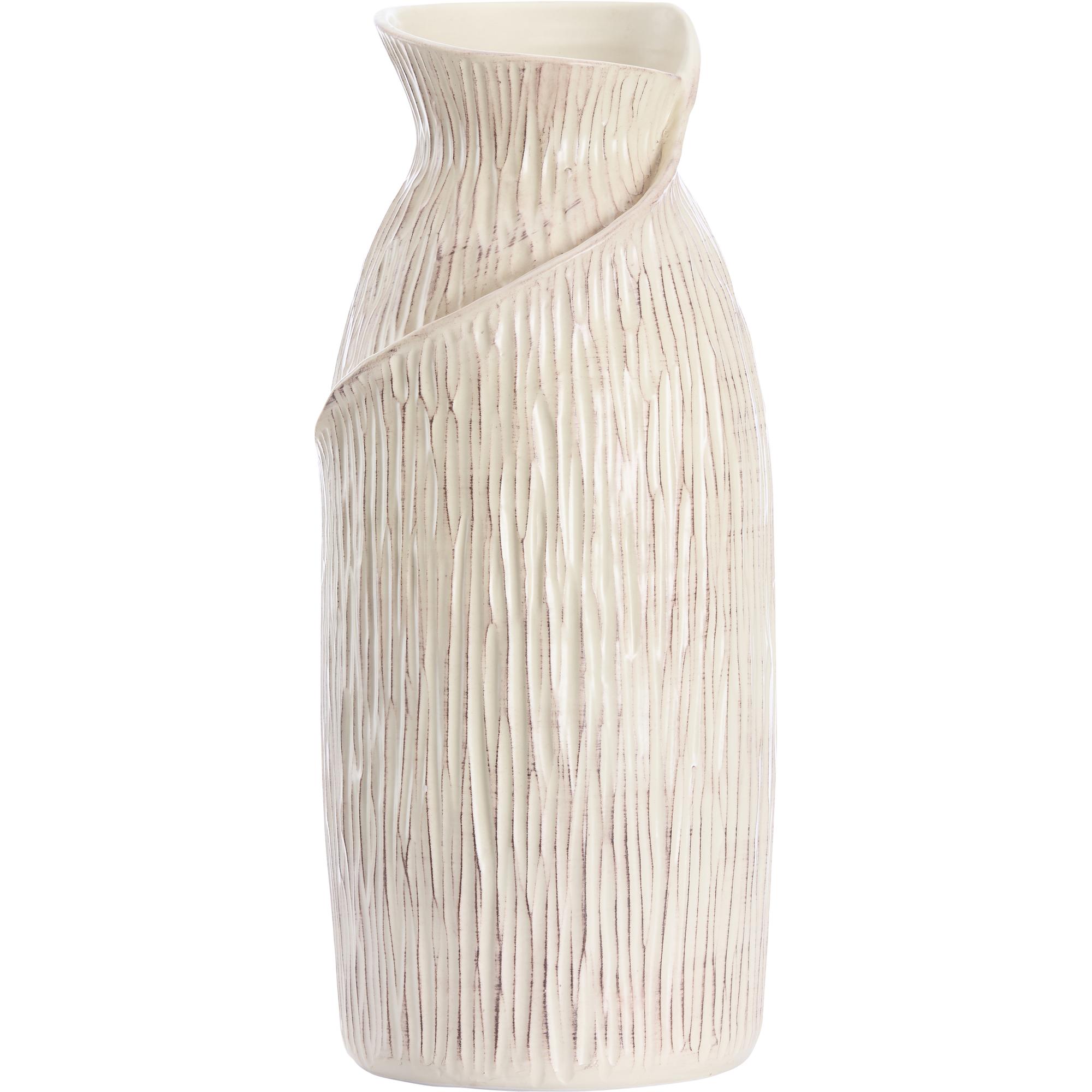 Hugo Vase 1 Hugo Vase