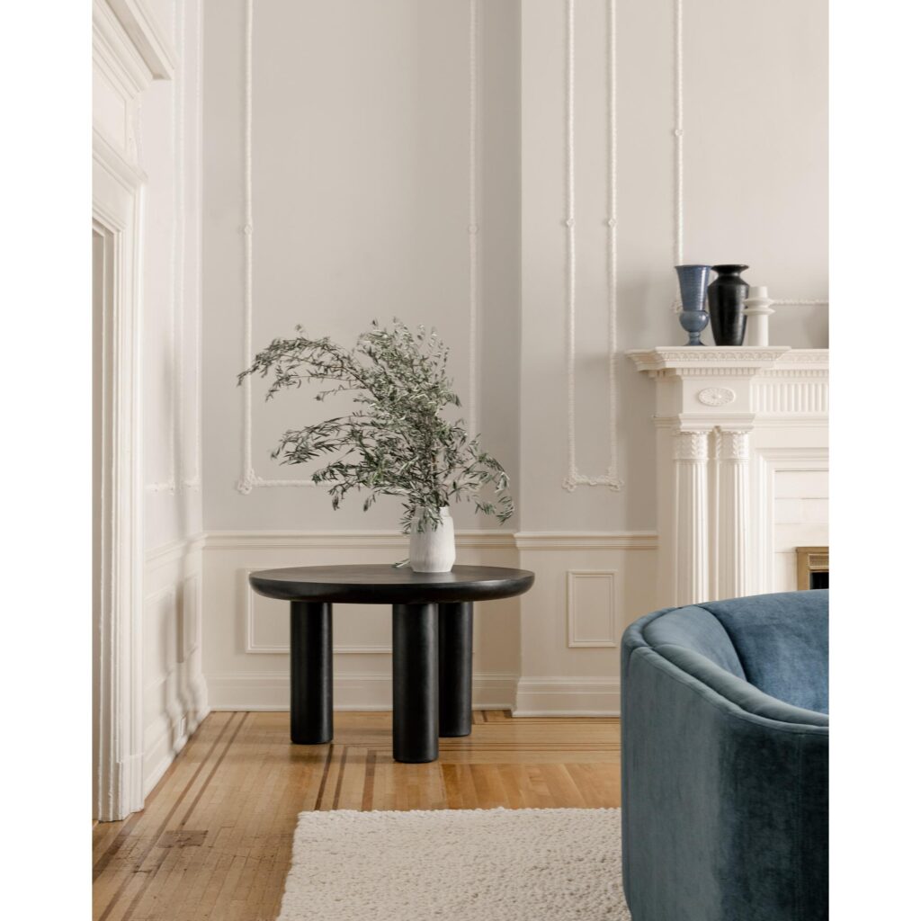 Rocca Round Dining Table Black - Image 6